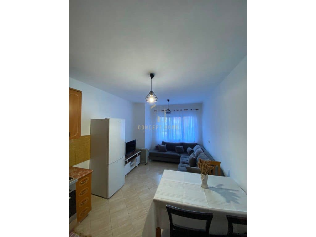 Jepet me qera apartament 1+1 ne Astir