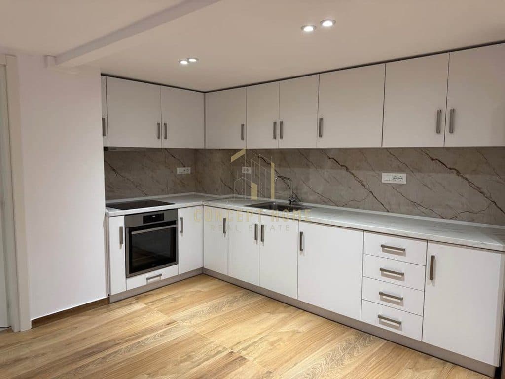 Jepet me qera Apartament 1+1 tek 3
