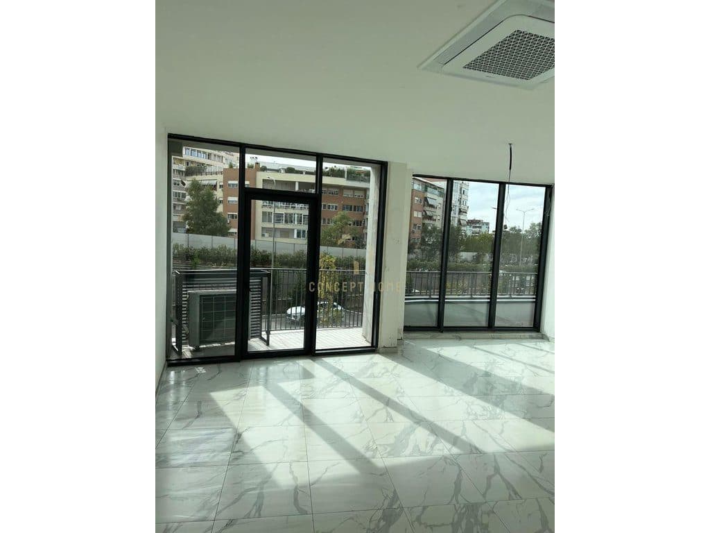 Jepet me qera Ambient per Zyra tek Lake View 2