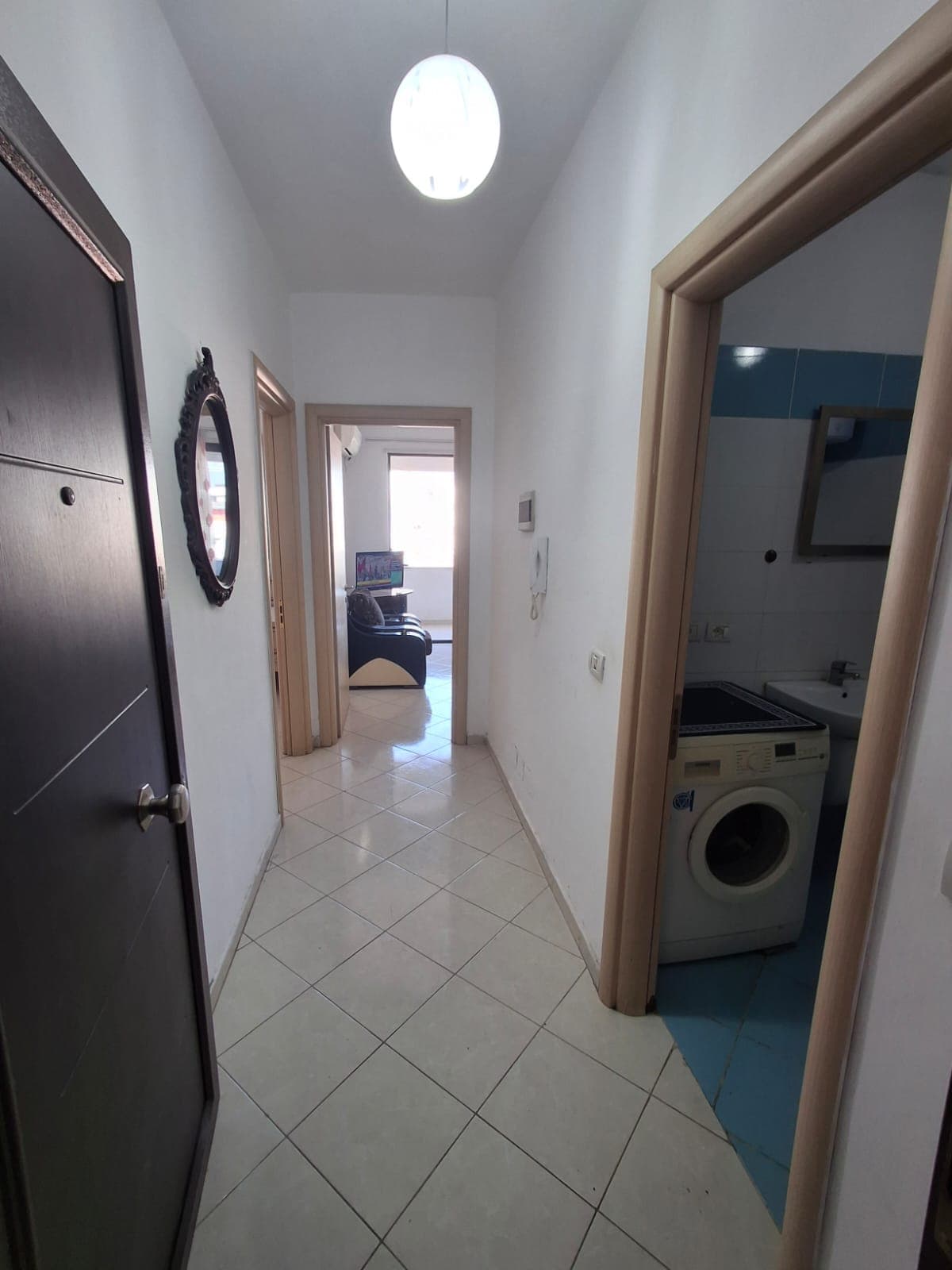 Jepet me qera Apartament 1+1 ne Astir 4