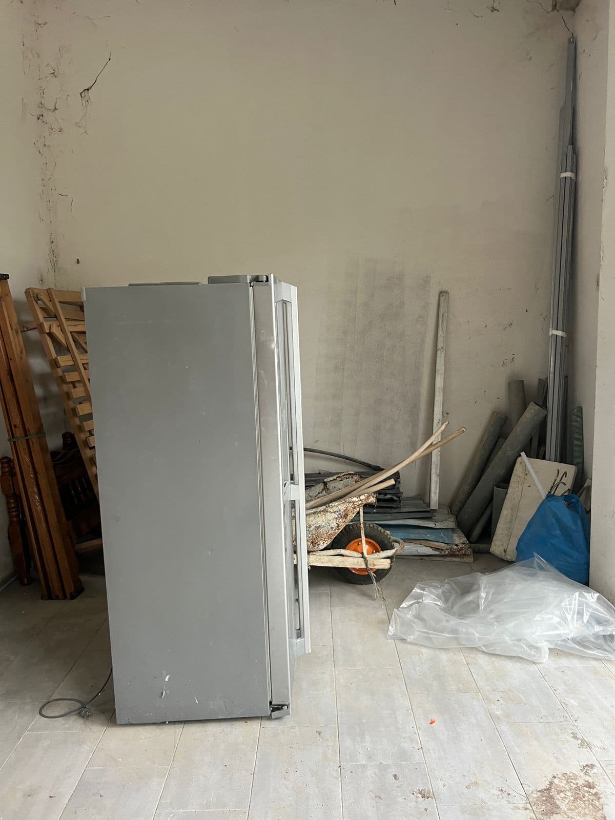 Dyqan per Shitje në Liqeni i Thatë, Tiranë - 229,000€ | 120.62 m² 4