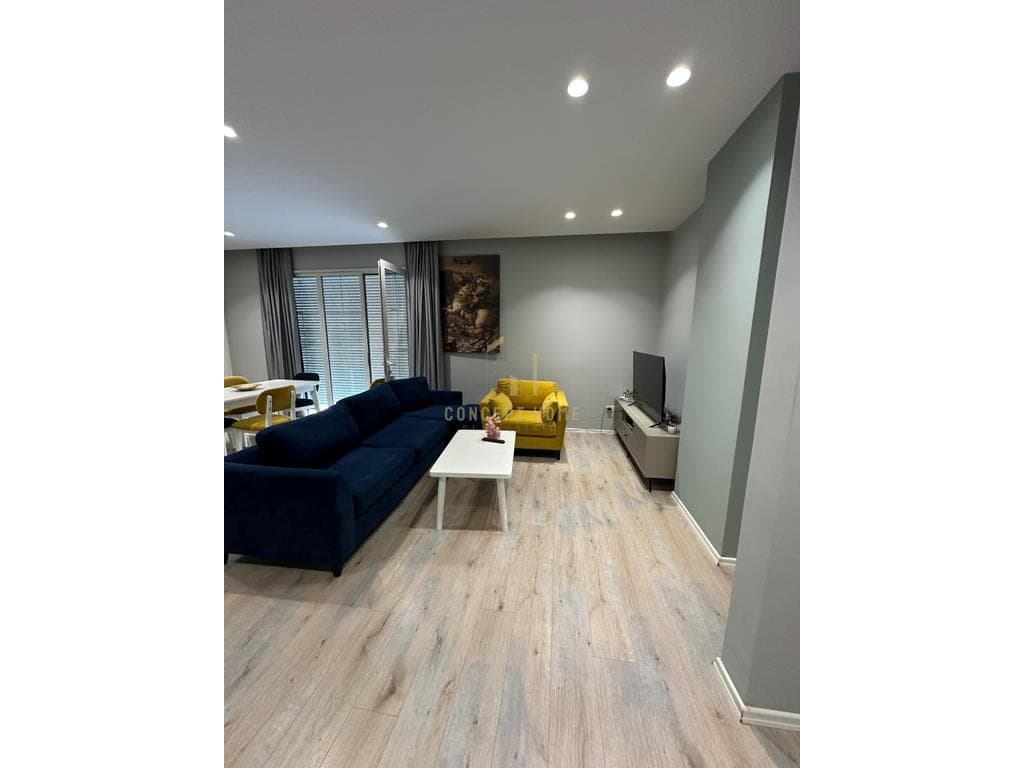 Apartament Modern 1+1 me Qira në Kamëz, Tiranë - 45.000 Lekë | 80 m²