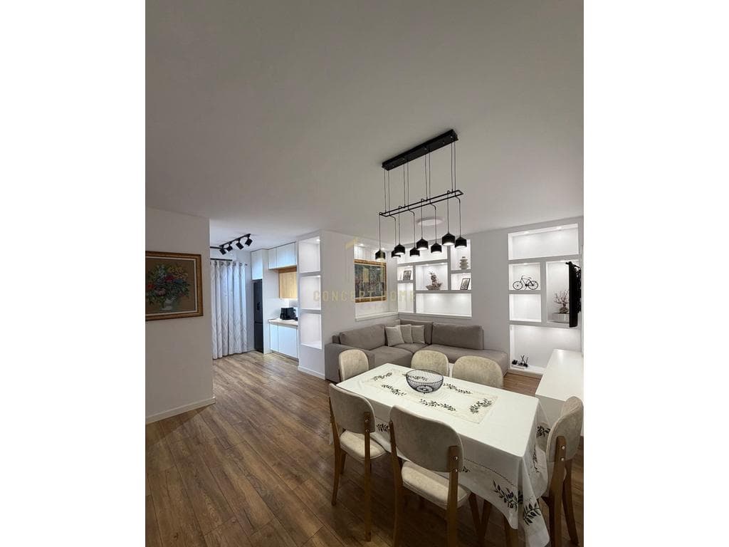 Jepet me qera apartament 2+1 ne Astir 2