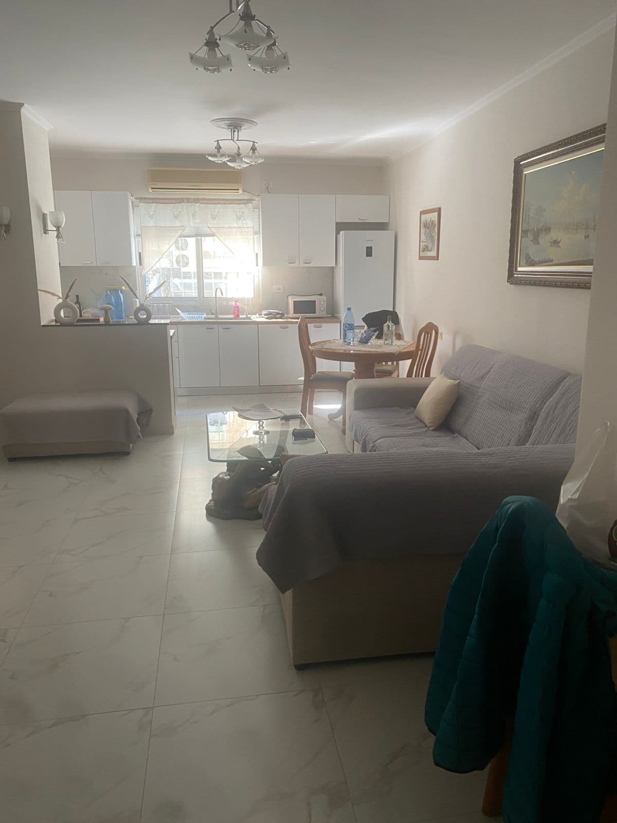 Apartament 2+1 Me Qira në Komunën e Parisit, Tiranë - 700€ |
