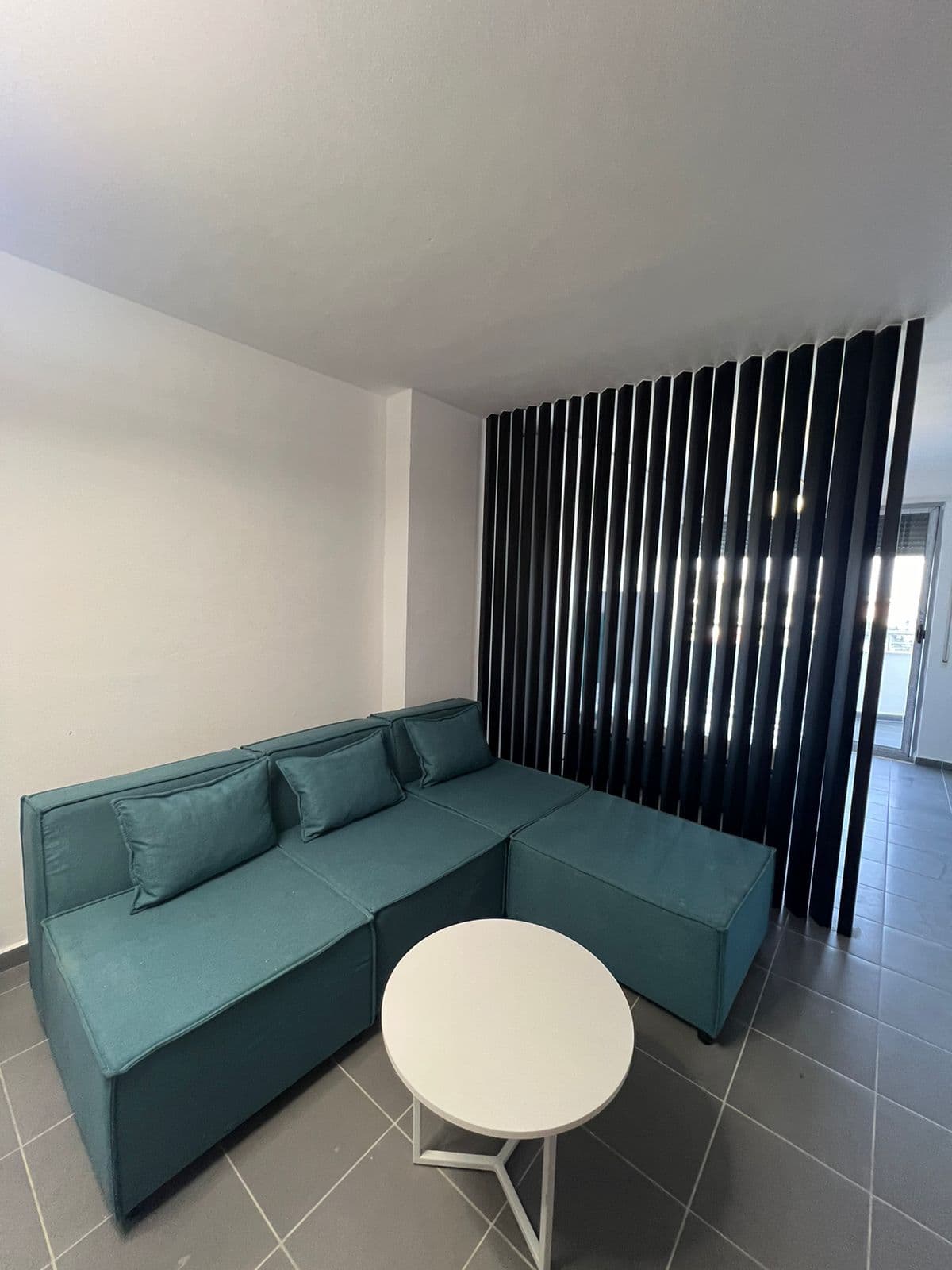 Shitet apartament 1+1 te Shkembi i Kavajes