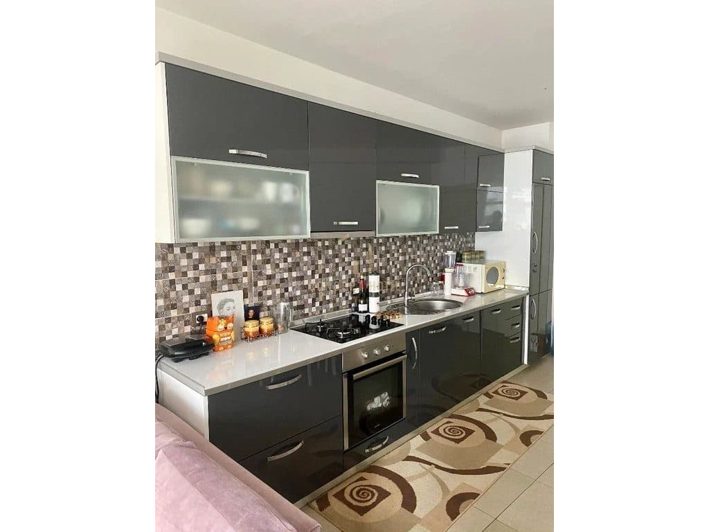 Shitet apartament 2+1+ 2 ne Yzberisht 3