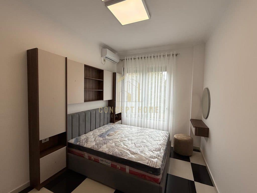 Jepet me qera apartament 1+1 ne Porcelan. 4