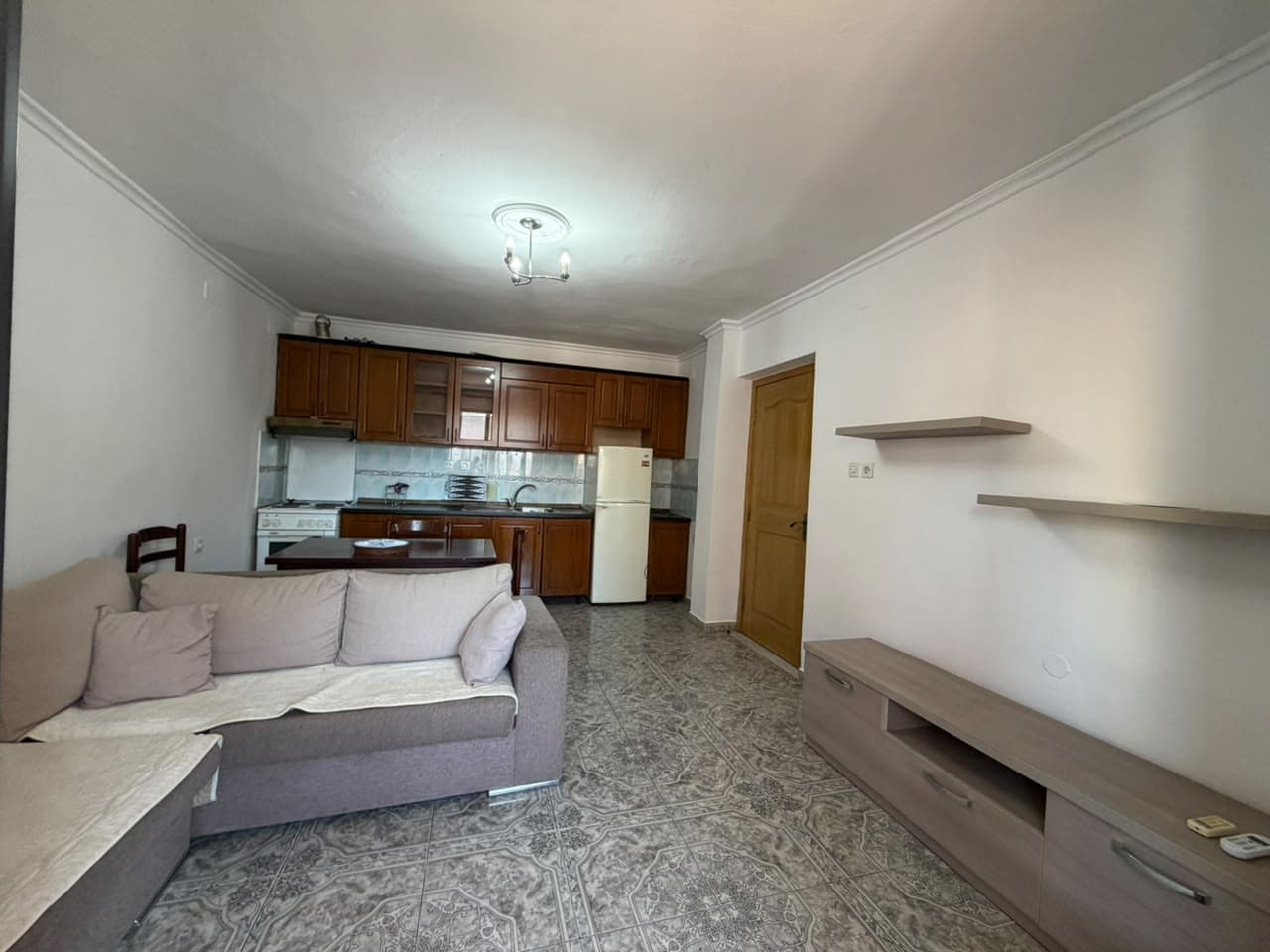 Apartament 1+1 në shitje në Ish Stacioni i Trenit, Tiranë - 130000€ | 62 m²