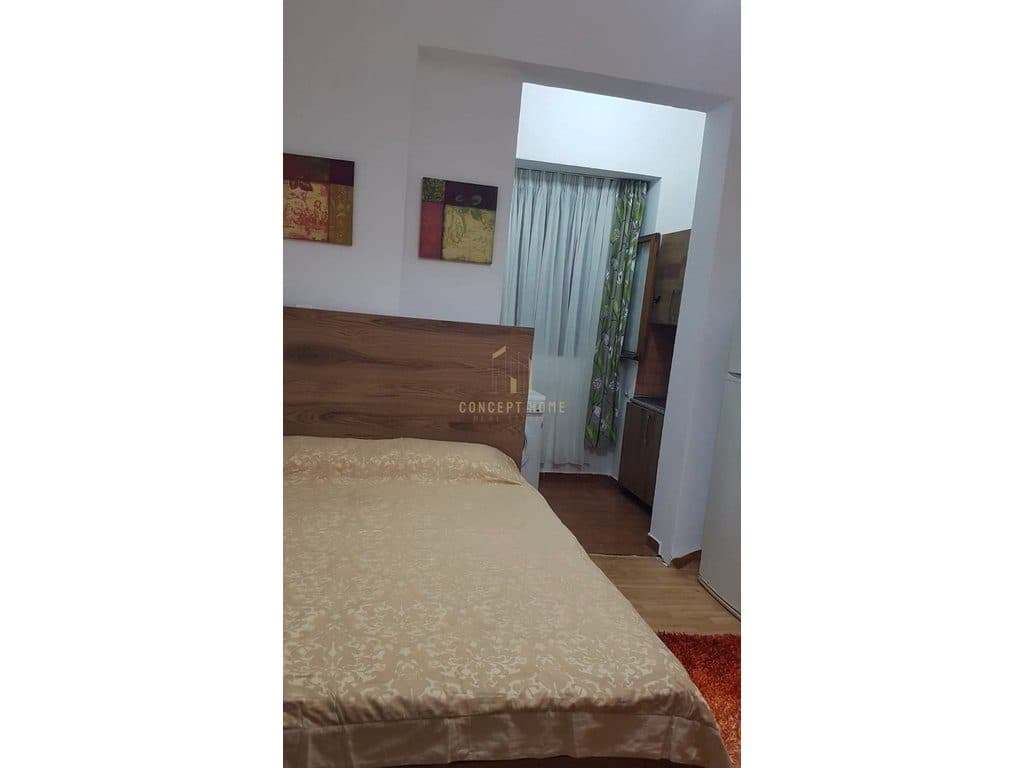 Jepet me qera gazoniere te Rruga Dibres/Cmimi 35.000Leke 2