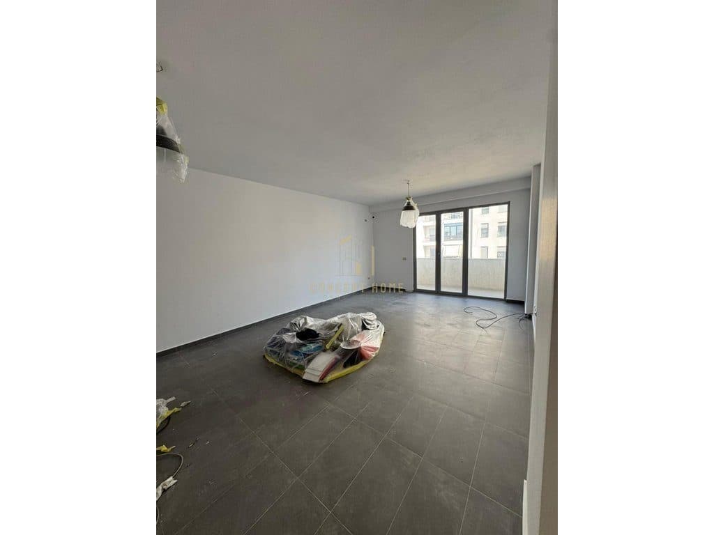 Shitet apartament 2+1 ne Kinostudio/15,675,000 Leke 2