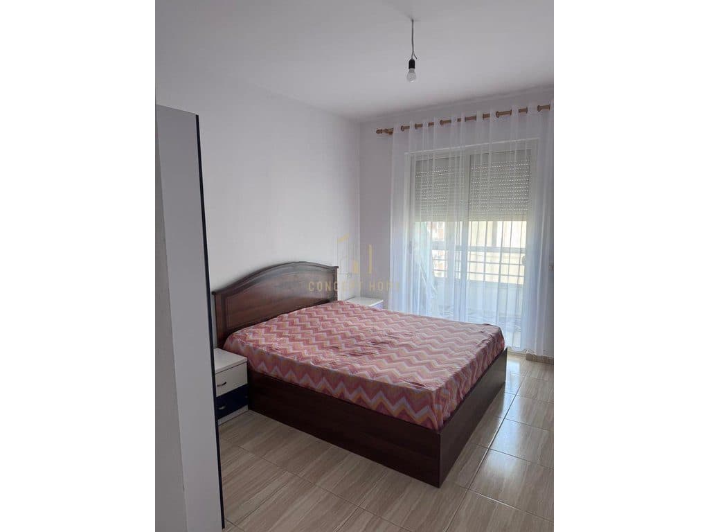 Jepet me qera apartament 2+1 ne Yzberisht/Cmimi: 47.000 ALL 4