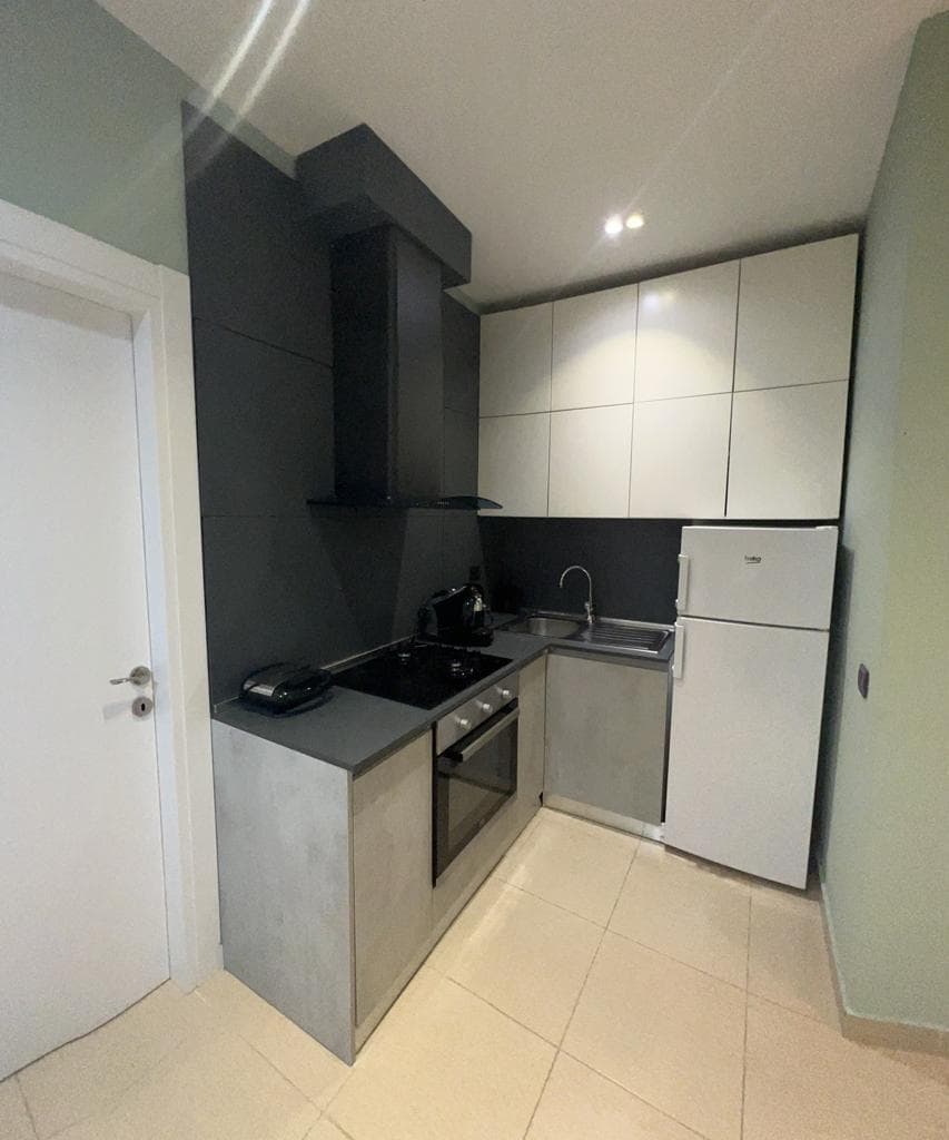 Apartament 1+1 me Qira në Rruga e Kavajes, Tiranë - 1200€ | 67 m² 3