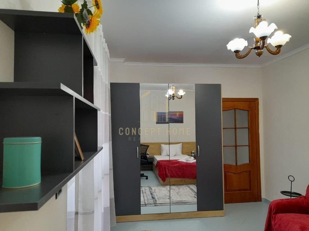 Jepet me qera Apartament 3+1+2 tek Mine Peza 4