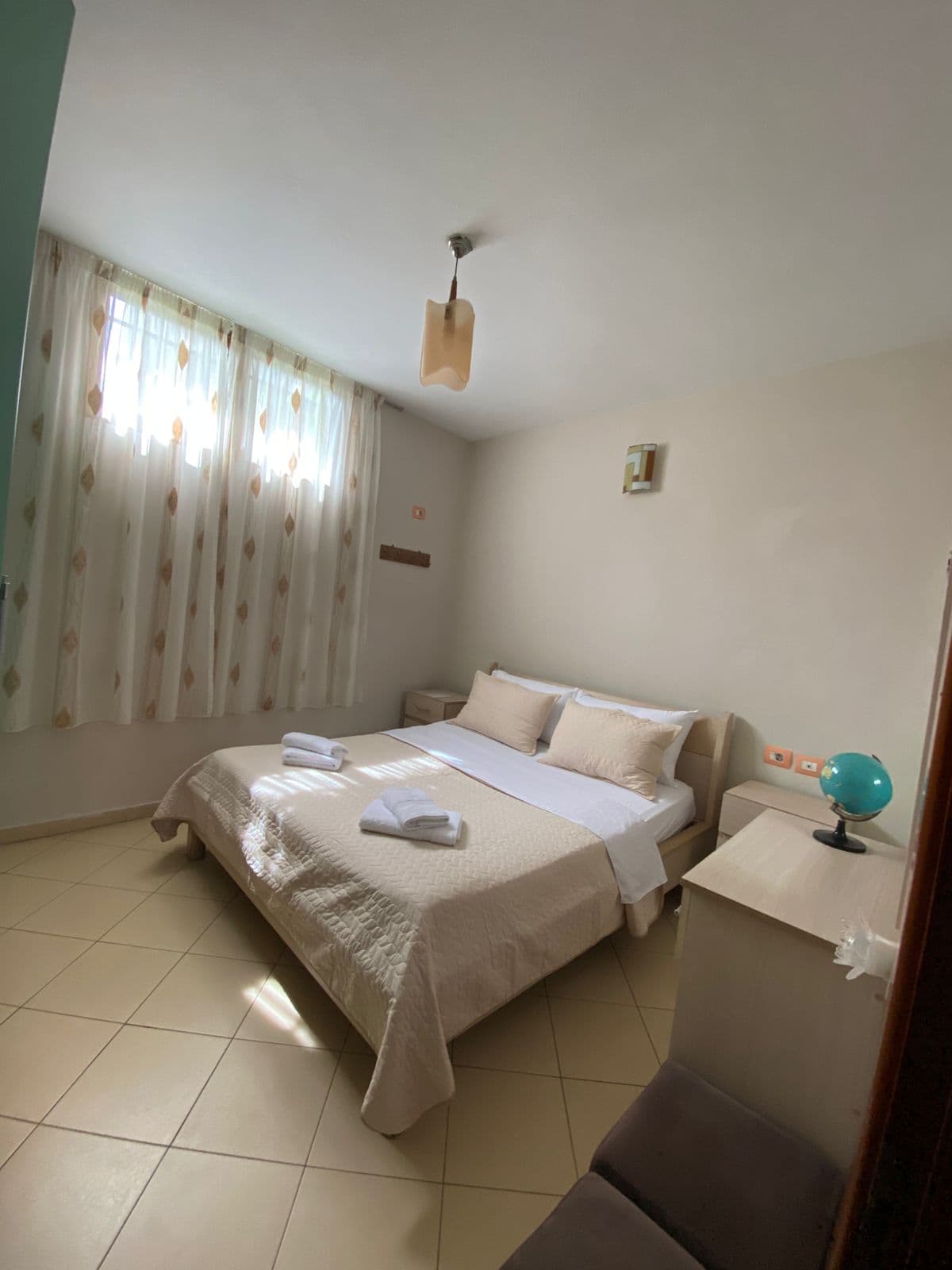 Shtëpi 3+1 me Qira në Qendër, Bulevardi Zogu i Parë, Tiranë - 850€ | 3