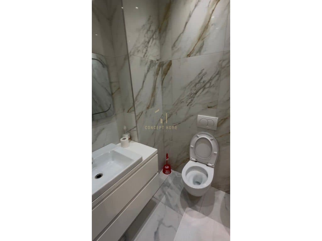 Jepet me qera apartament 1+1 tek Lake View 4