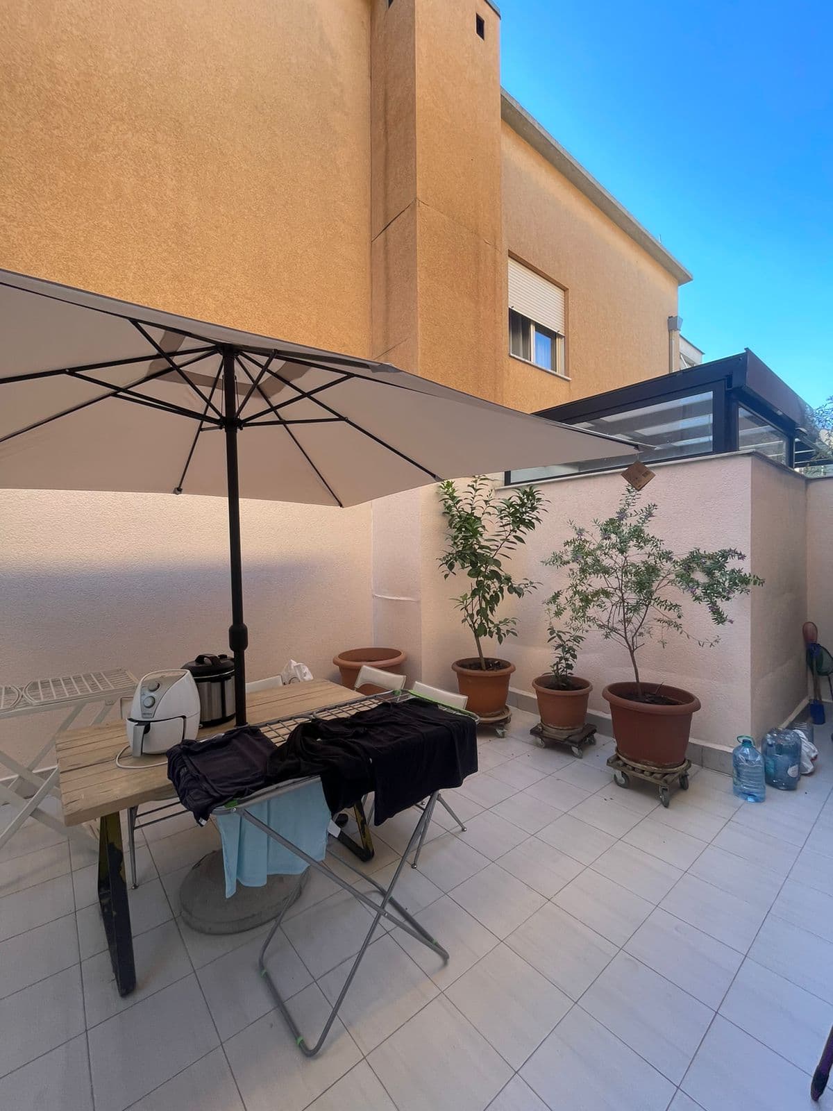 Apartament modern në shitje – Komuna e Parisit, Tiranë 4
