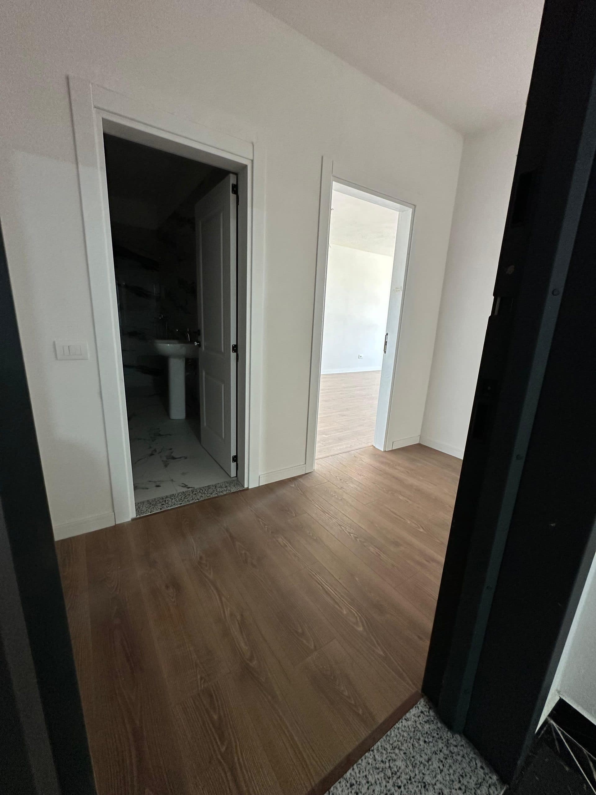 Apartament 2+1 Për Shitje në Kamëz, - 98 Milion e 667 Mij Lekë. | 109.63 m²