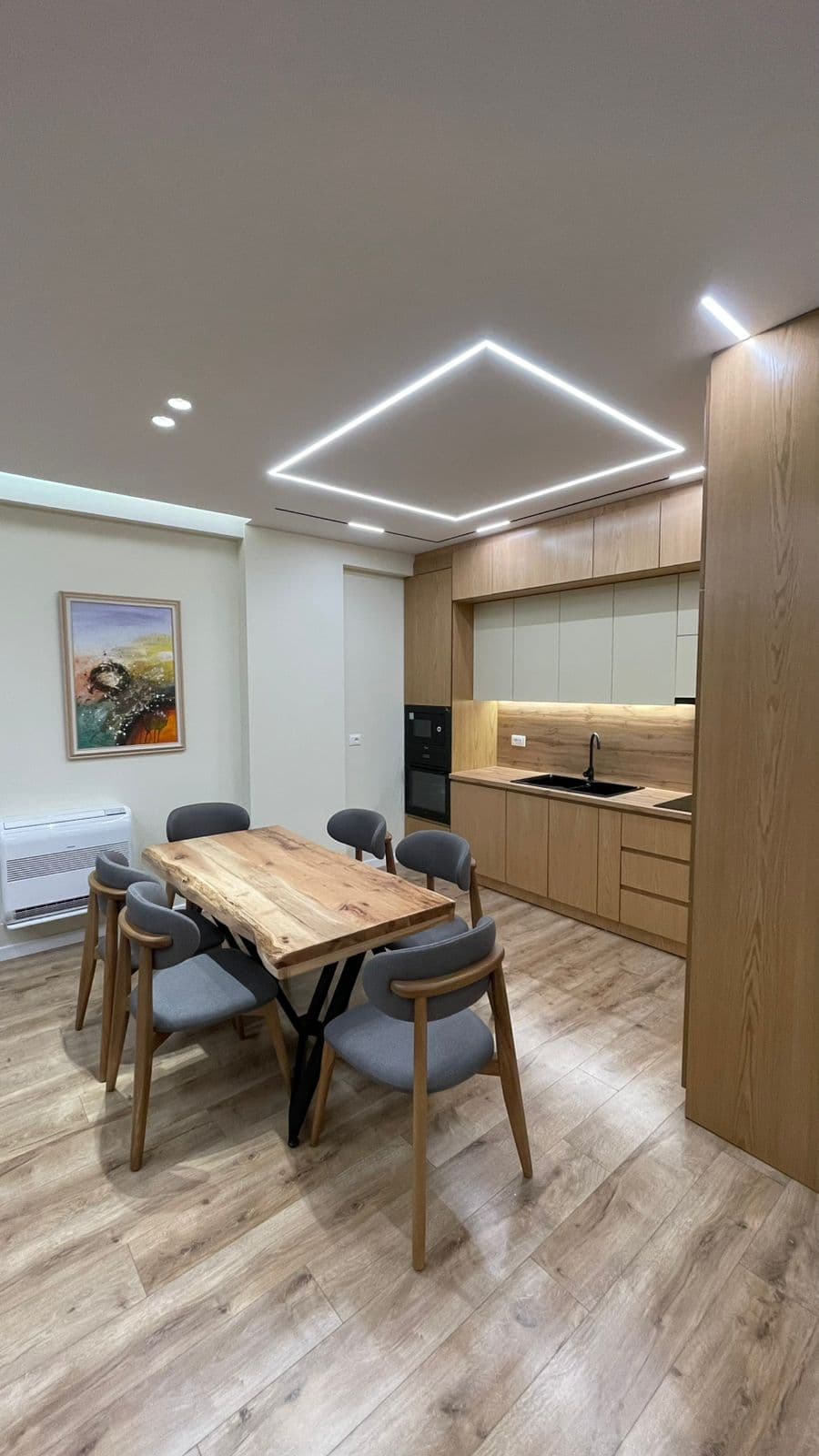 Jepet me qera apartment 2+1+2 tek Liqeni i thate 3