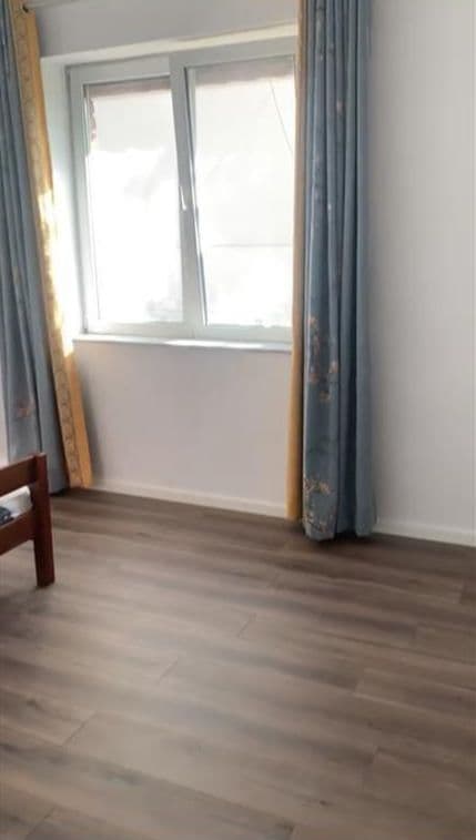 Shitet Apartament 2+1 tek Ish Tregu Elektrik 2