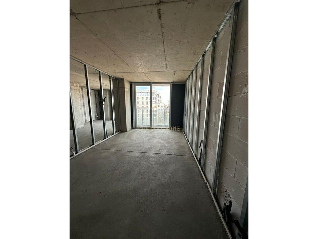 Shitet apartament 1+1 ne Qender " Tirana Rock Tower" 4