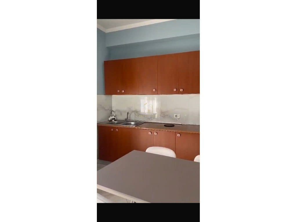 Apartament 1+1 Me Qira në Kodra e Priftit, Tiranë - 350€ | 85 m²