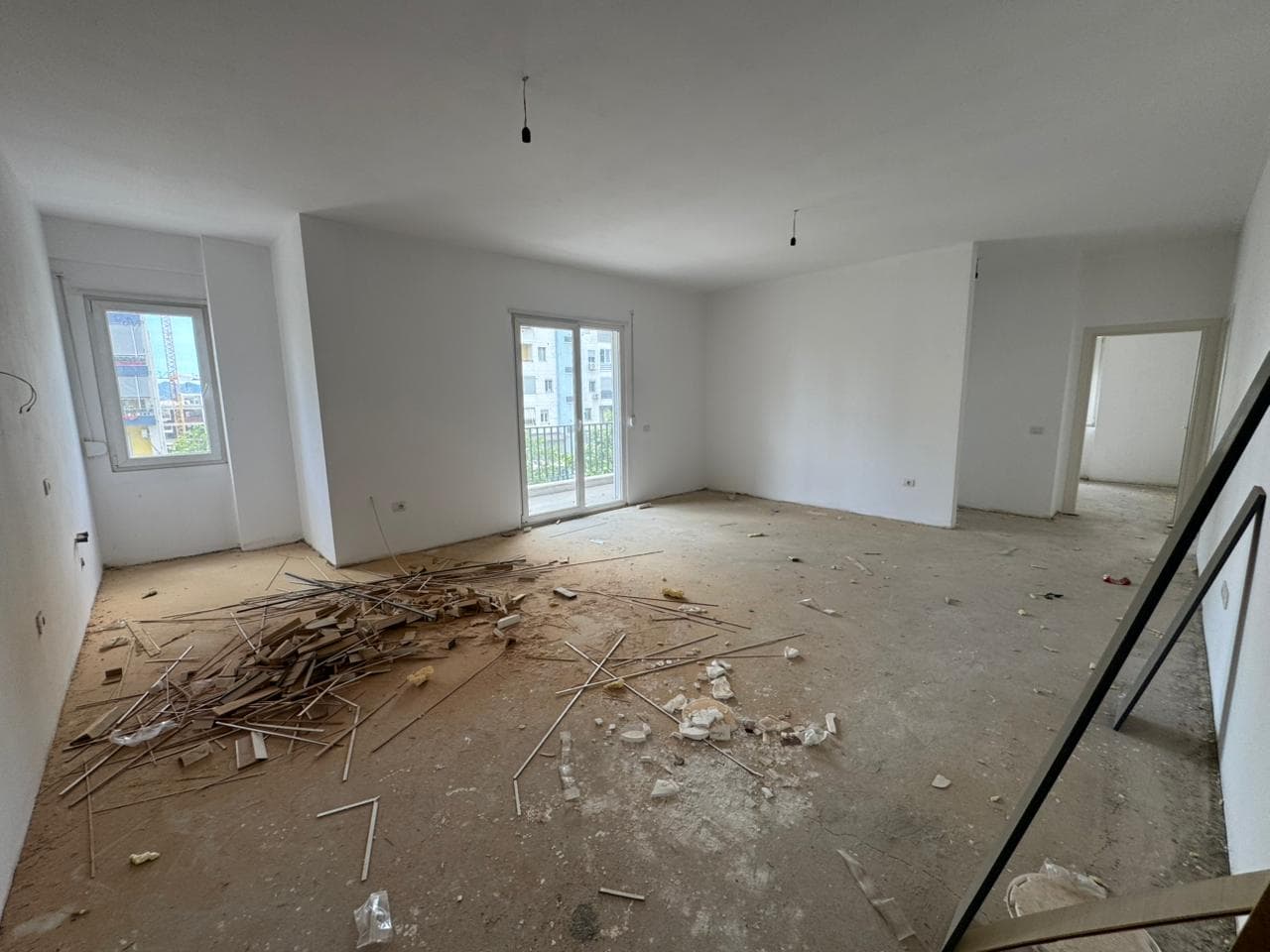 Apartament 3+1+2 Për Shitje në Kamez/Paskuqan, Tirana - 129000€ | 152.7m² 2