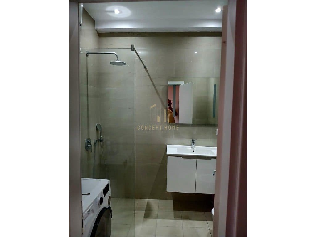 Jepet me qera apartament 1+1 tek 2