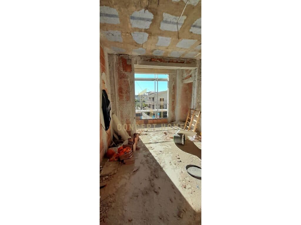 Shitet apartament 2+1 Rruga Jordan Misja / 165.000 Euro 3