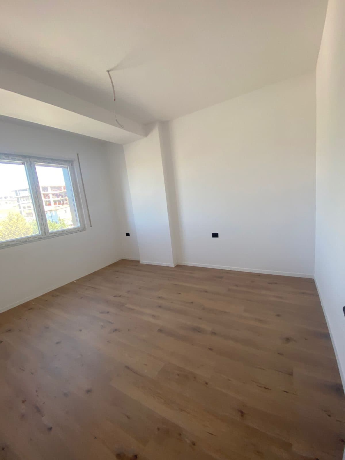 Shitet Apartament 1+1 ne Paskuqan 3