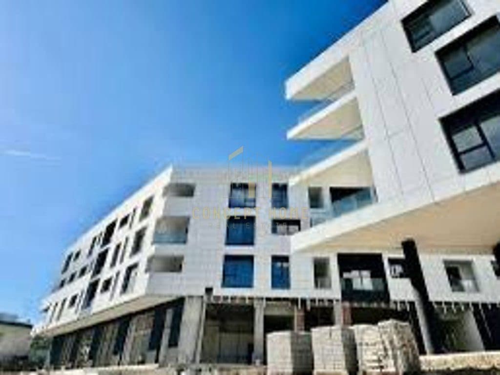 Dyqan me qira tek Liqeni i Thate, Tiranë - 900€ | 50 m²