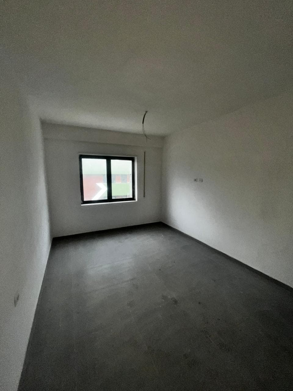 Shitet apartament 2+1+2 tek Rezidenca "Kodra e Diellit 1" 2