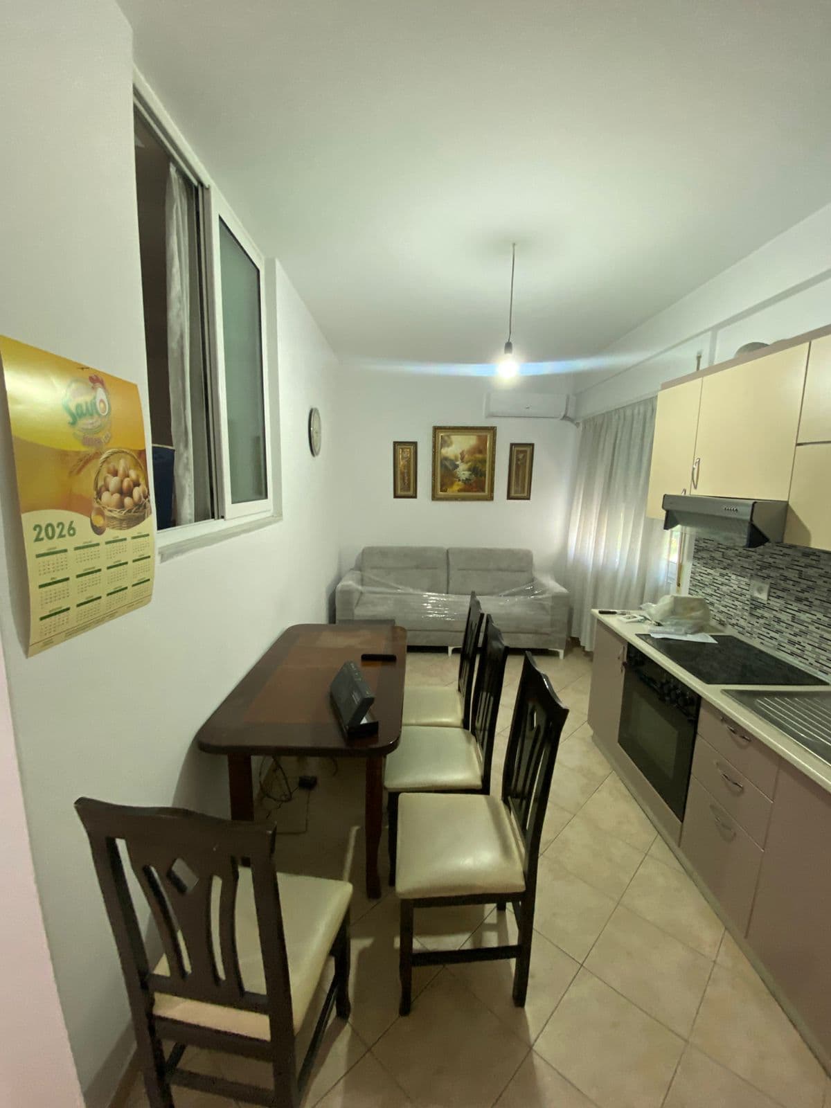 Apartament 1+1 Me Qira në Komunën e Parisit, Tiranë - 550€ | 55 m² 2