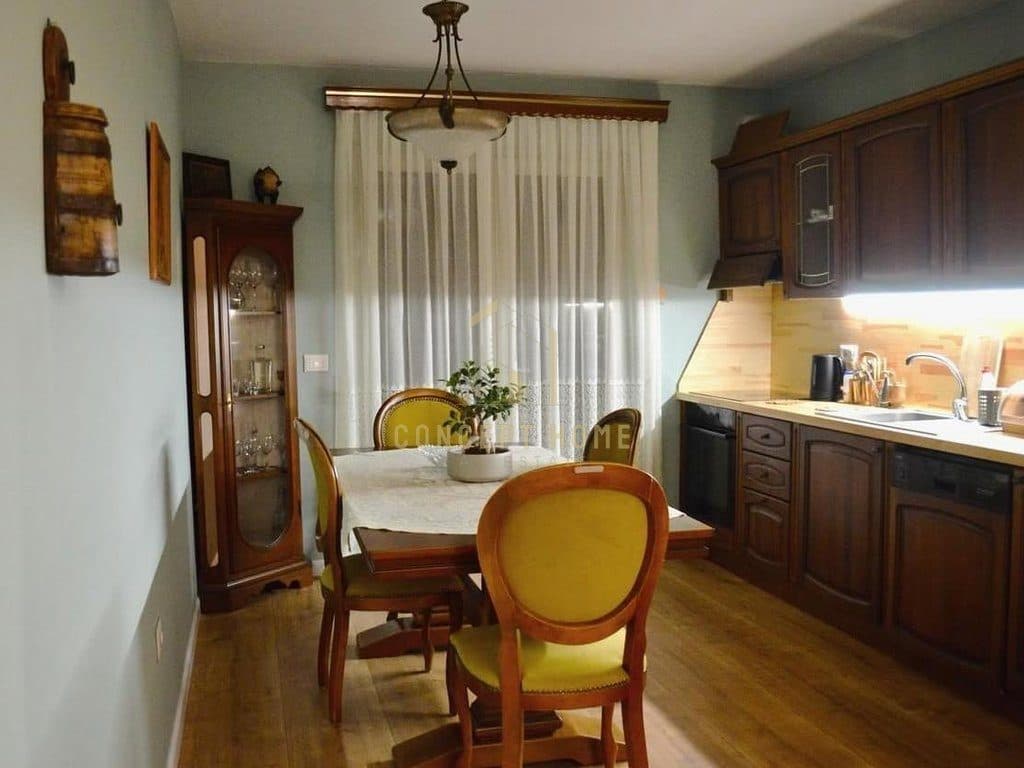 Jepet me qera qera Apartamenti 2+1