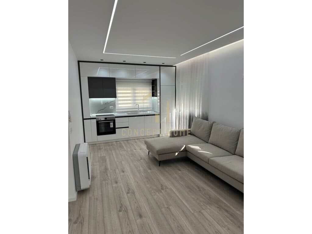Jepet me qera apartment 2+1 ne Bllok- 800€/muaji