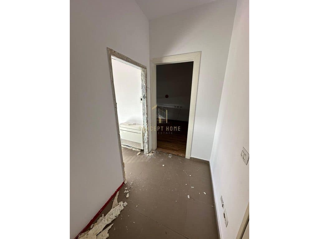 Apartament 1+1 Me Qira Për Zyra tek Zogu Zi "Ring Center" , Tiranë – 1000€ | 85 m² 4
