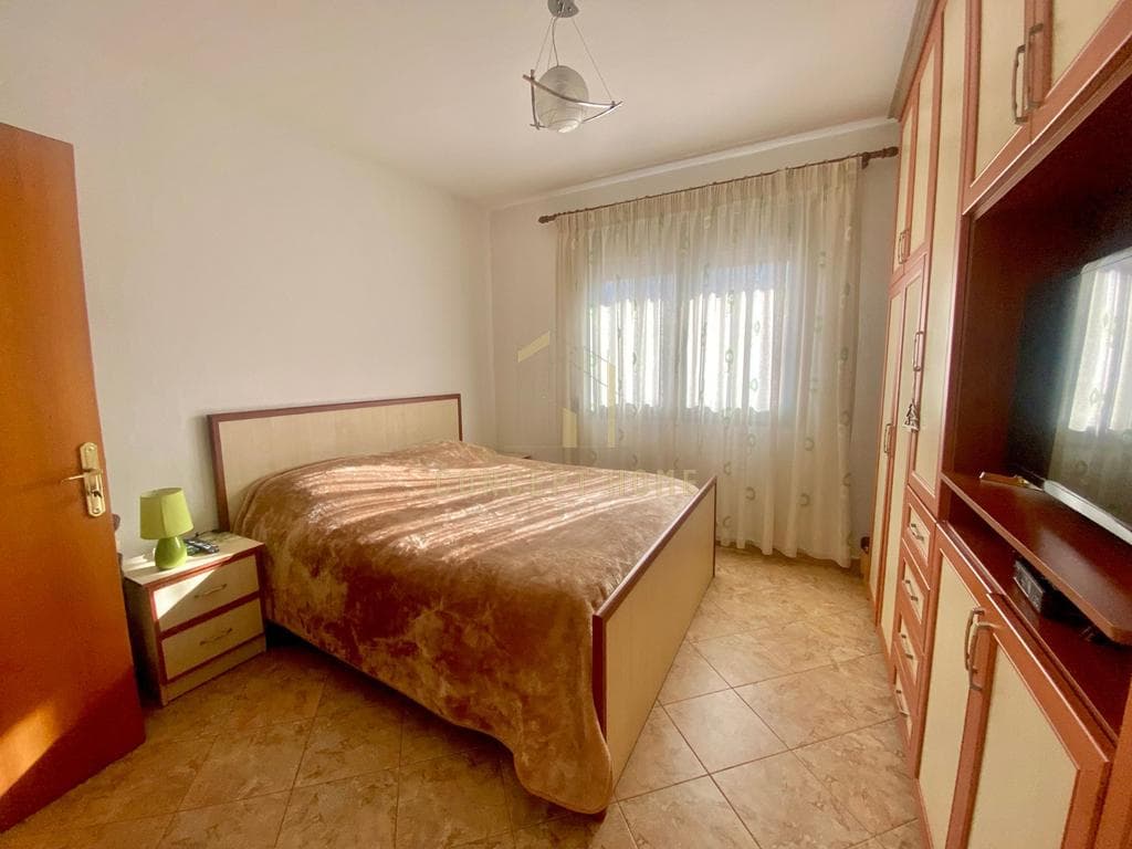 Shitet Apartament 1+1 ne Allias 4