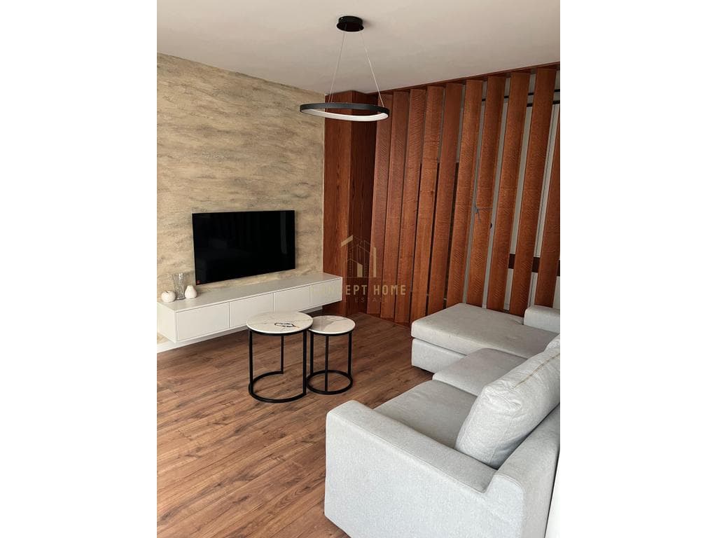 Jepet me qera apartment 2+1+2 tek Komuna Parisit 2