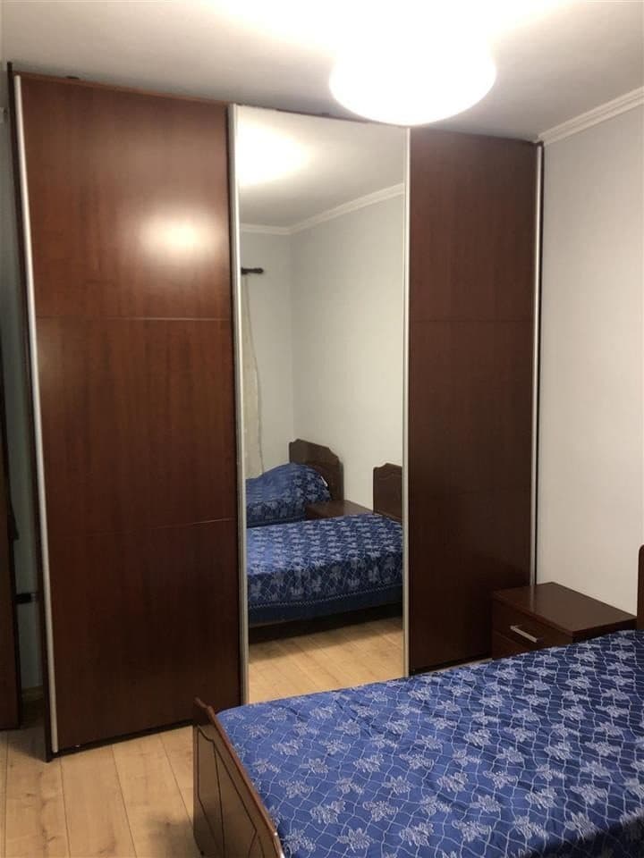 Jepet me qera apartament 1+1 ne Myslym Shyr/Çmimi: 580 00 lek 4