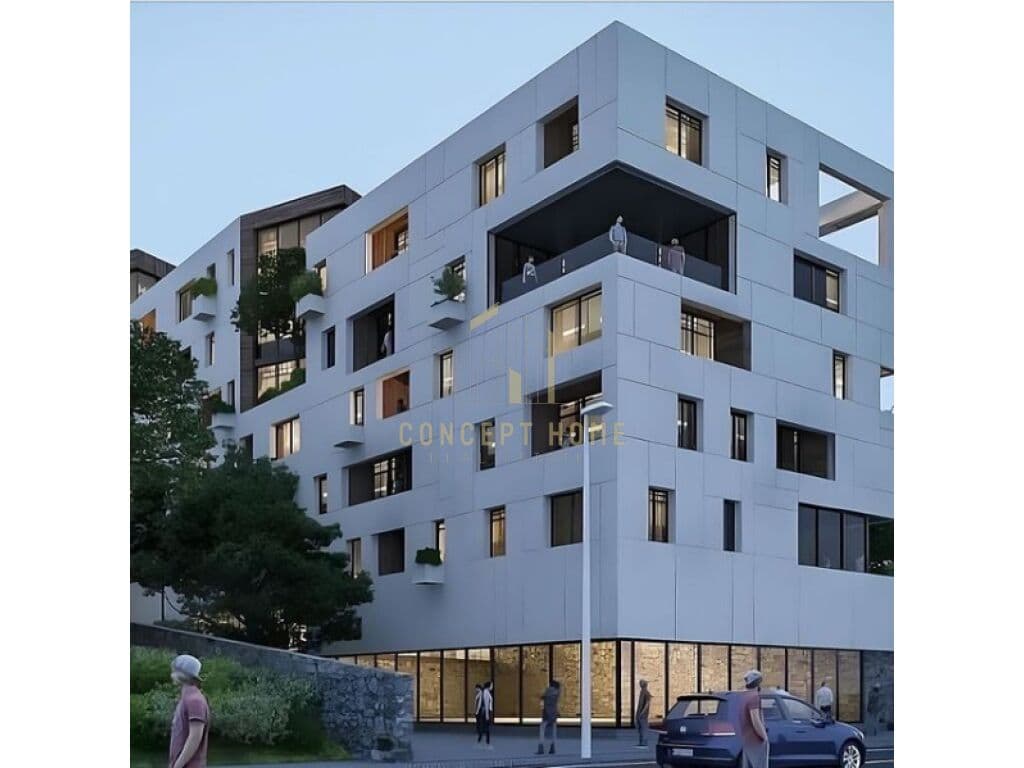 Shitet apartament 2+1+2 tek Kopshti Zoologjik/Salillari