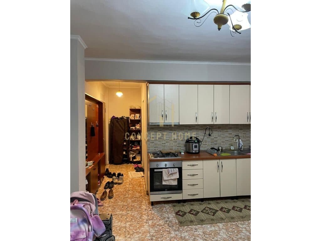 Shitet apartament 2+1 Rr Dritan Hoxha , Laprake 3