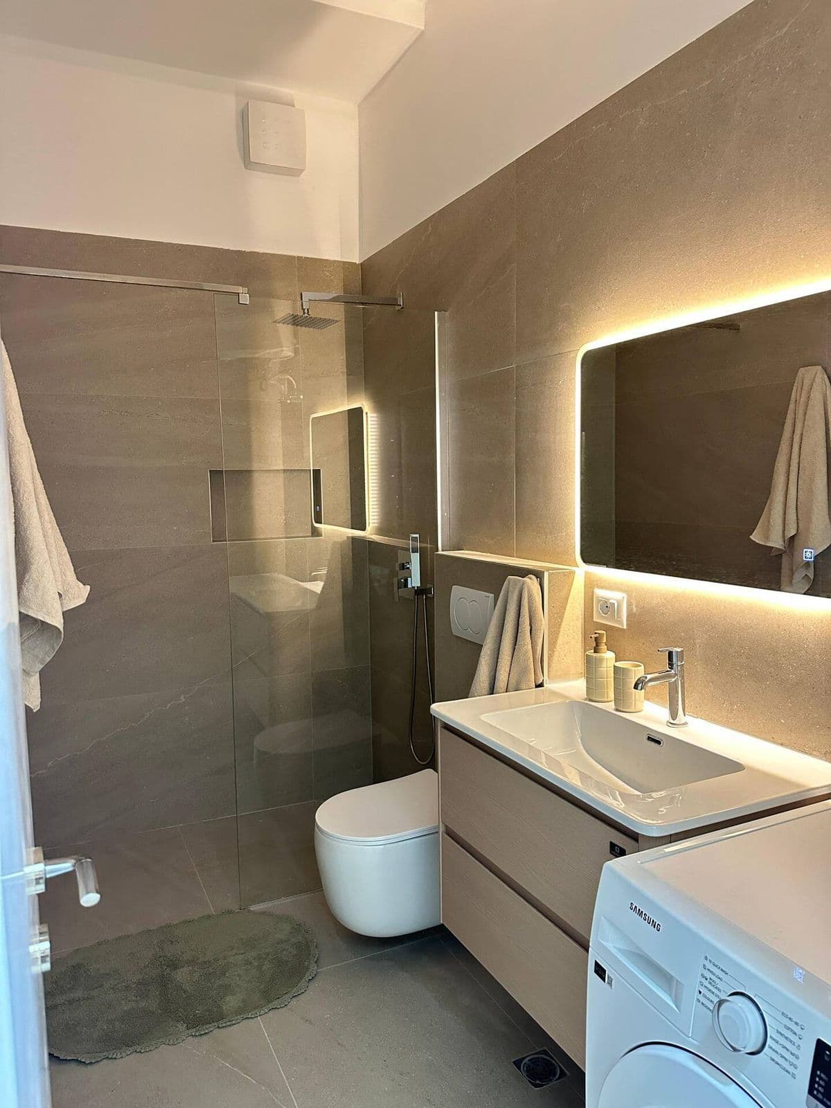 Jepet me qera apartament 1+1 tek Oxhaku 4