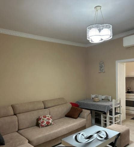Shitet Apartament 1+1 Te Rruga Hoxha Tasim 2