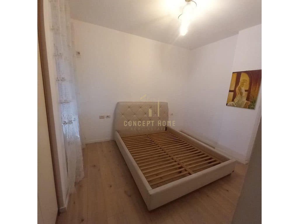 Jepet me qera Apartament 2+1+2 ne Yzberisht. 2
