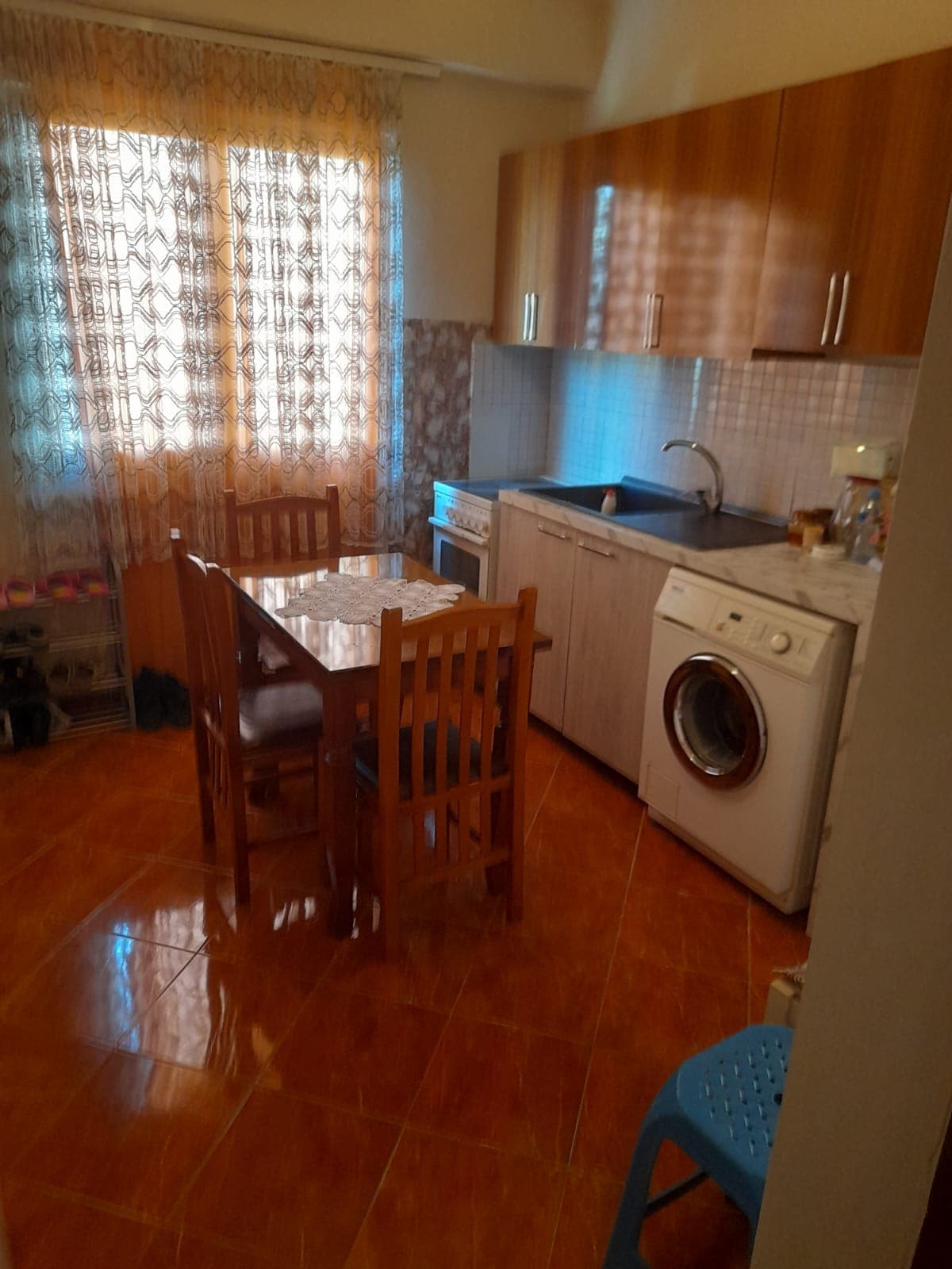 Jepet me qera Apartament 1+1 ne Astir 3