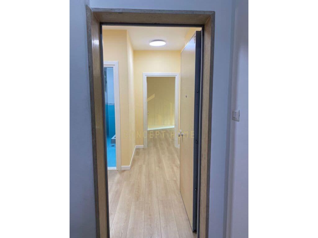 Jepet ambient biznesi me qera 2+1 te Selvia ,Qender