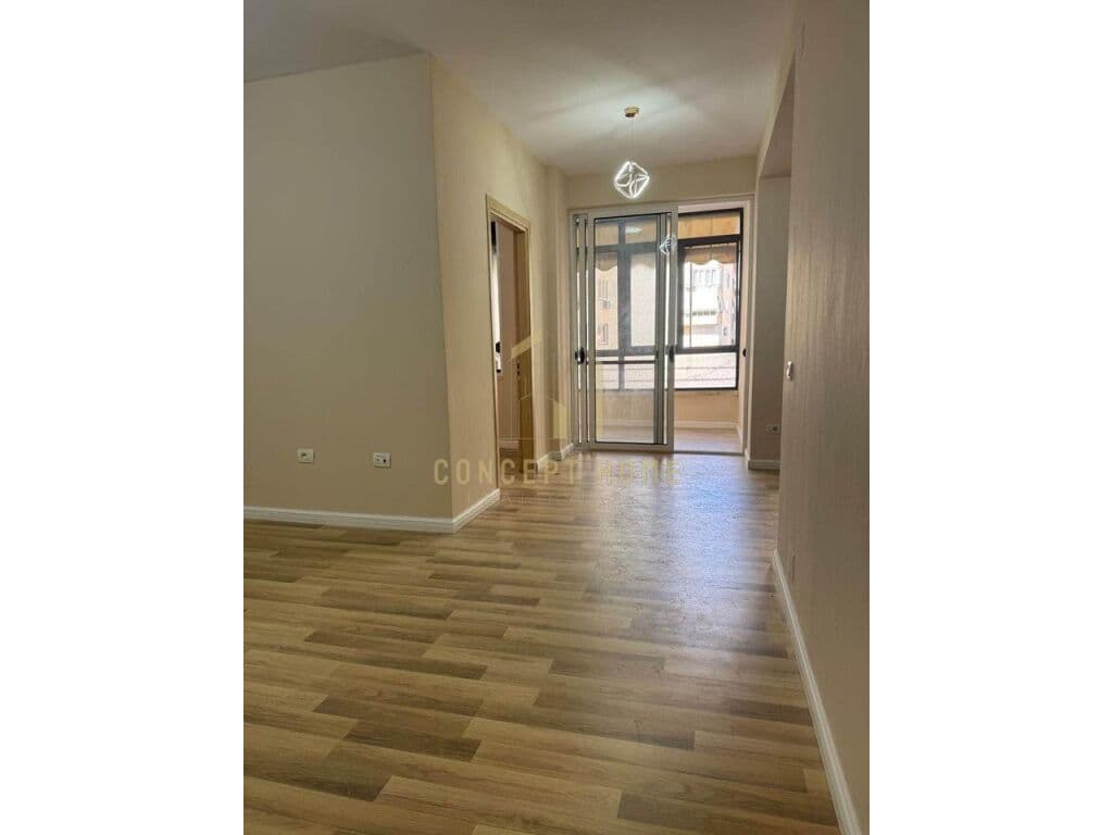 Shitet apartament 2+1 ne Astir 3