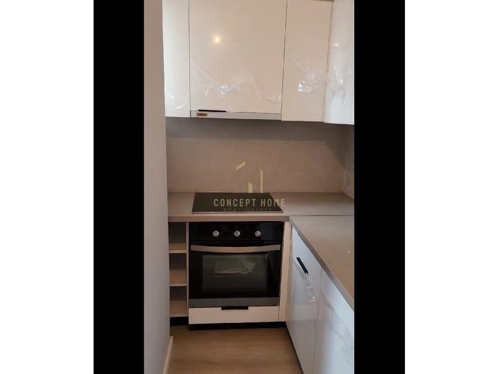 Jepet me qera apartament 2+1 Pazari i Ri 4