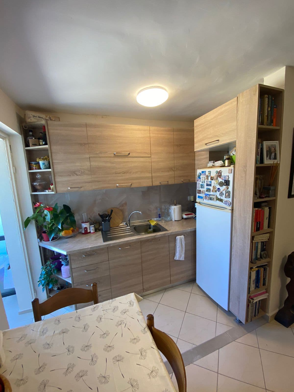 Shitet apartament 1+1 ne Vasil Shanto perball Oshe-se / 93.000 euro 4