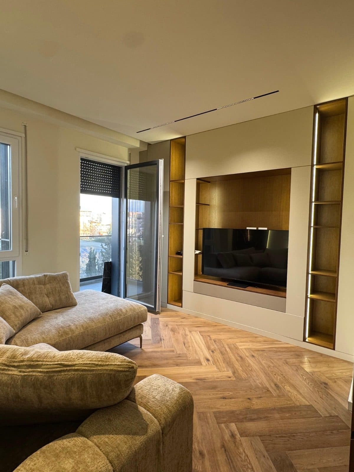 Jepet me qera apartament 2+1+Parkim ne Don Boko 3