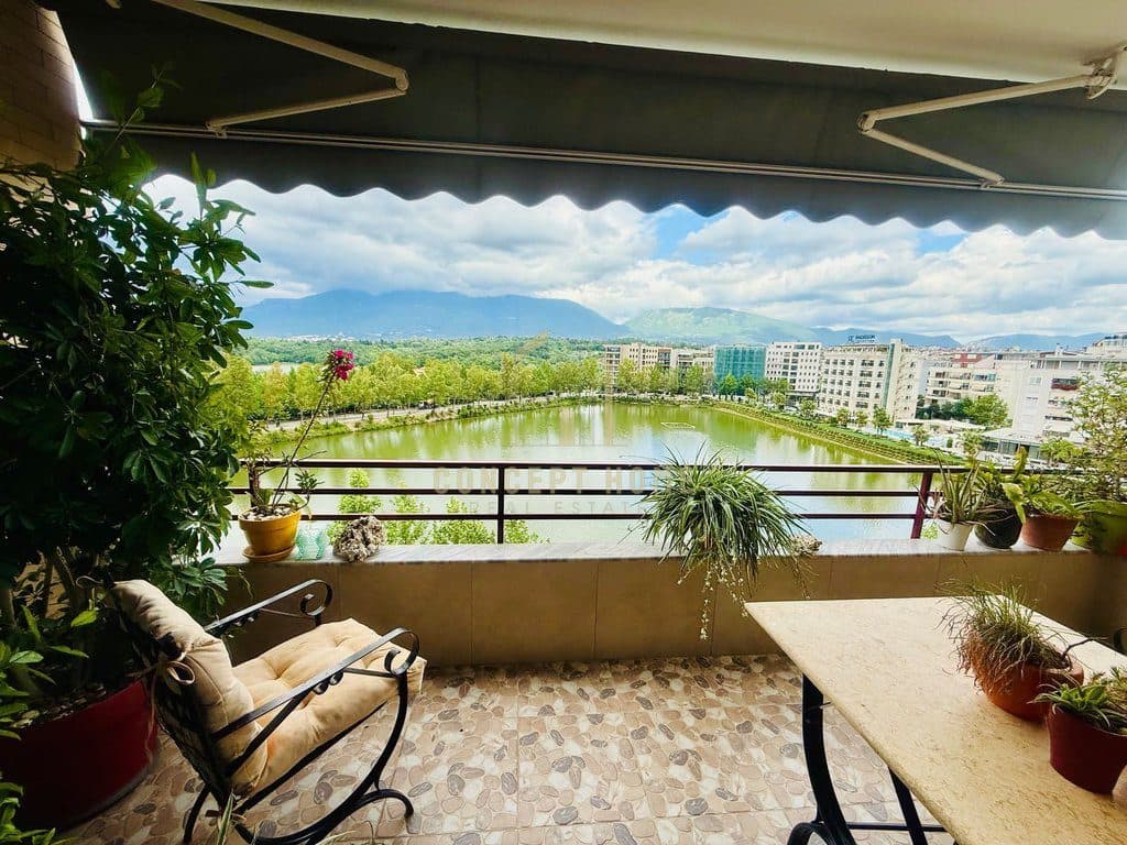 Jepet me qera apartament 2+1+3+depo Liqeni Thate 3
